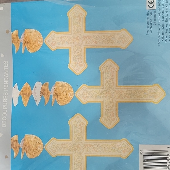 ✨️💲3️⃣ ✨️New 3 Pc Dangling Cross Cutouts Pendent Hanging Decorations - Picture 5 of 10